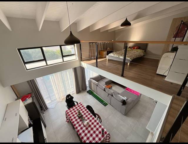 2 BEDROOM APARTMENT FOR SALE IN LYNNWOOD